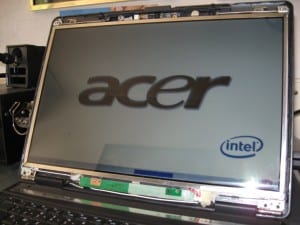ACER TM 5320 damaged screen 8