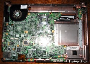 HP Compaq Presario F700 16